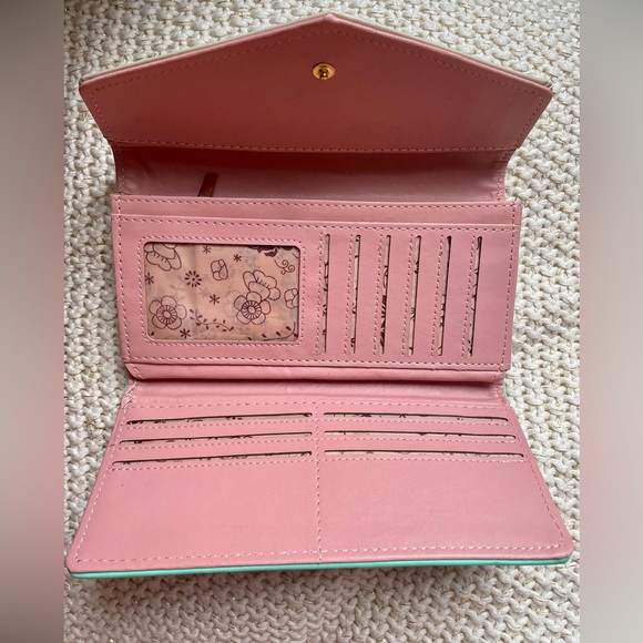 🆕 LOVE’S Wallet - Picture 4 of 4